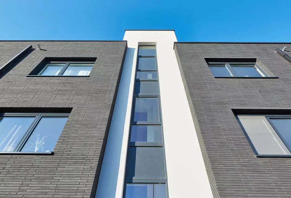 Cantillana_Facade_Grijs_ETICS