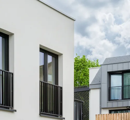 Cantillana_Rommelaere_Crepi_Sierpleister_Blanc_beige_facade_Gevel