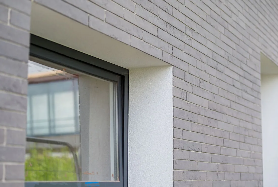 Auvelais_Cantillana_Facade_Gevel_Renovation_renovatie